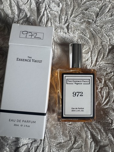 The essence vault 972 - 972, eau