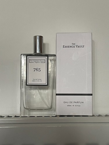 The essence vault eau - the,