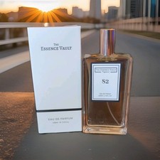 The Essence Vault 82 Eau De